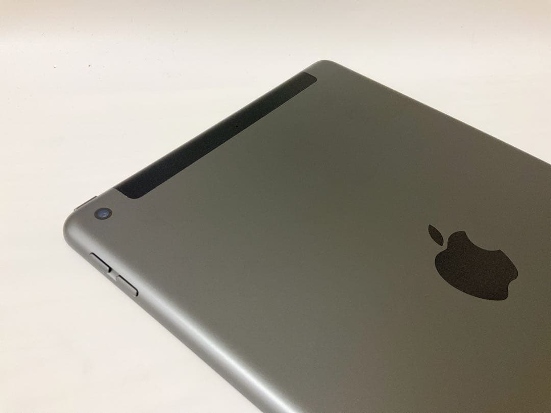 【美品・BT100％％】iPad 第9世代 64GB Cellularモデル