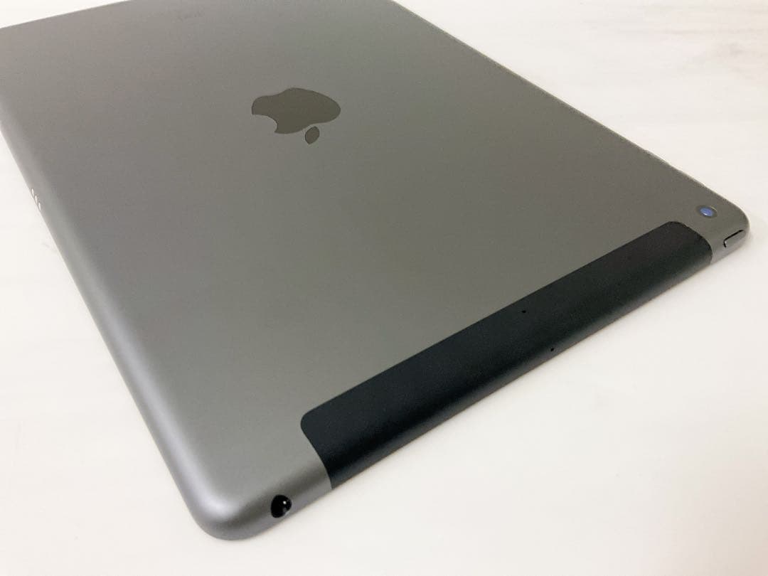 【美品・BT100％％】iPad 第9世代 64GB Cellularモデル