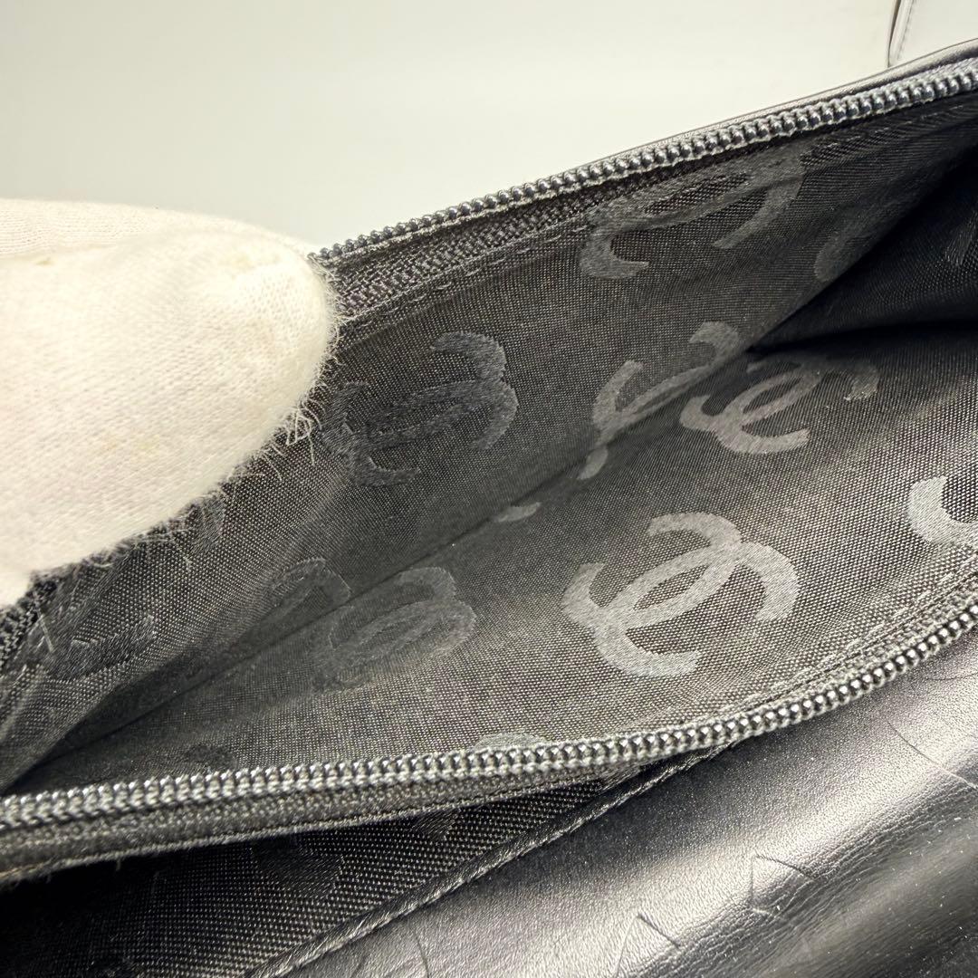 CHANEL シャネルカンボンラインラムスキンブラック 二つ折り財布