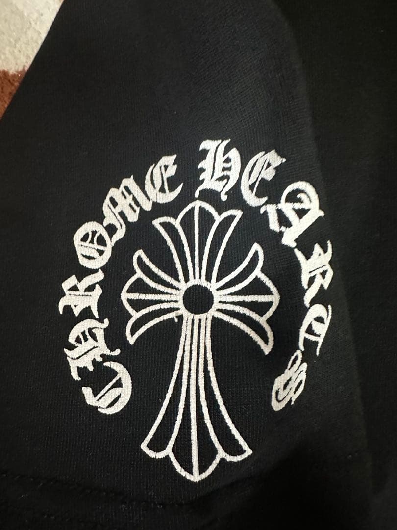 クロムハーツtシャツ