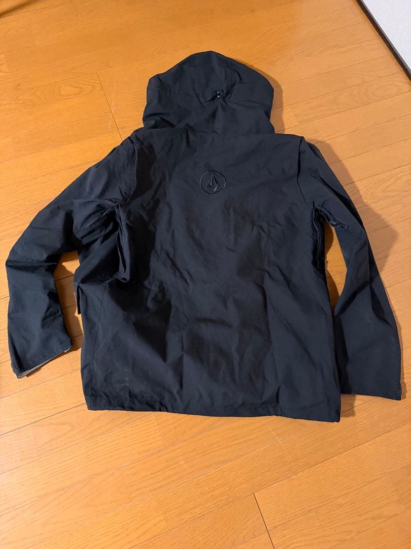 VOLCOM メンズスノーボードウェア上下セット