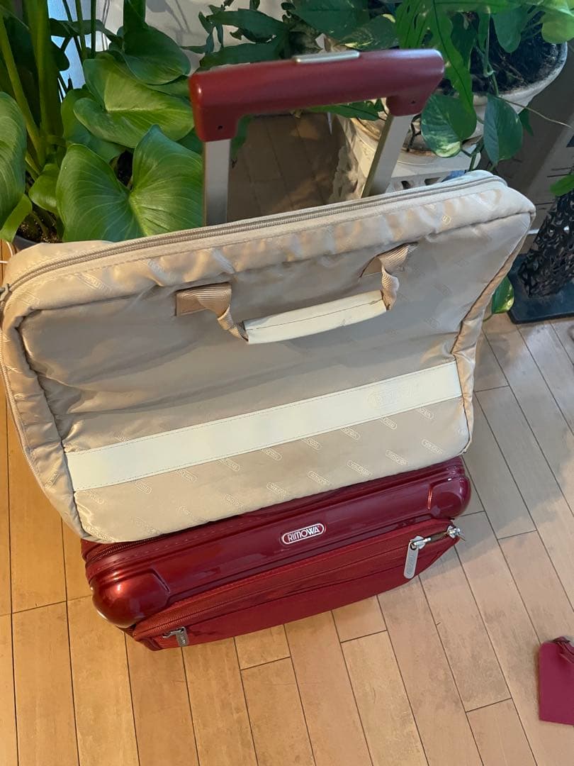 RIMOWA コンパクトキャリーケース1〜2泊ビジネス
