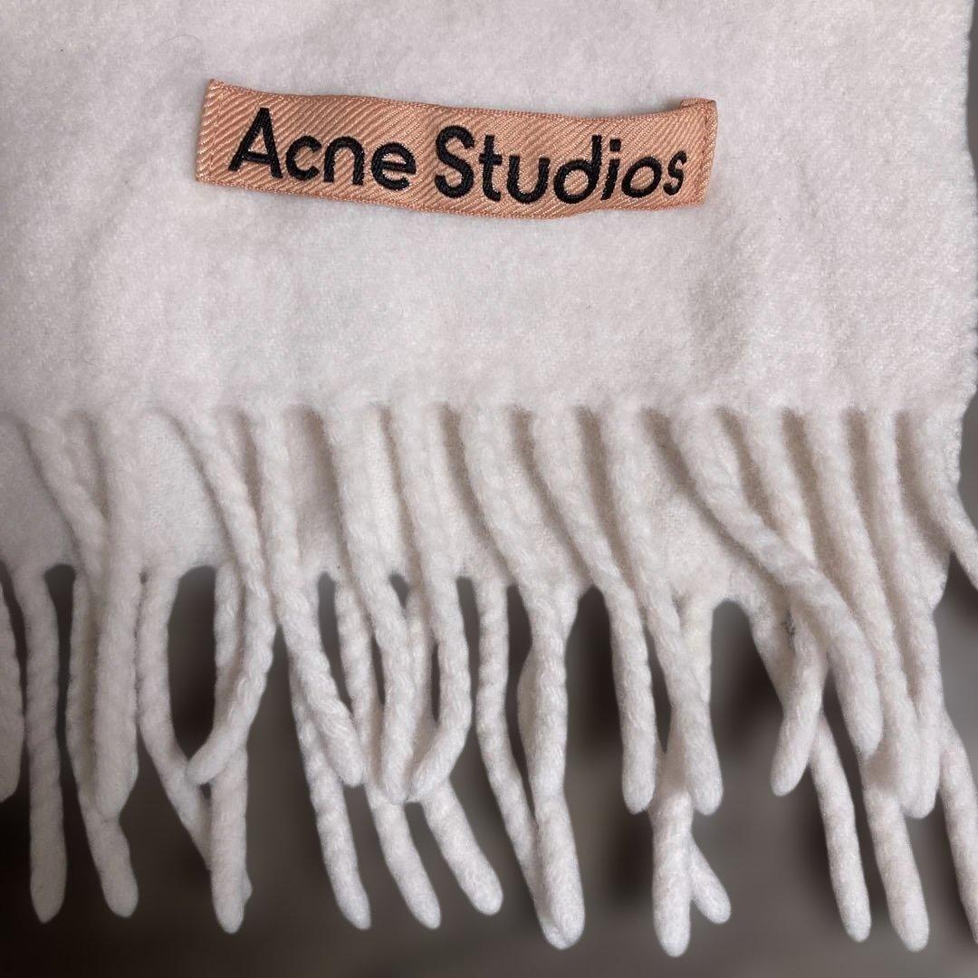 Acne Studios フリンジスカーフ ウォームホワイト　ca02