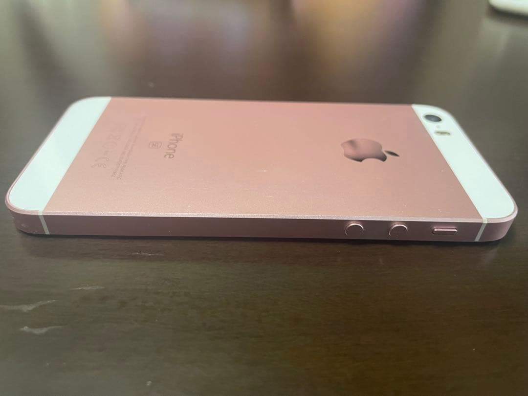 Apple iPhone SE (第一世代) SIMフリー