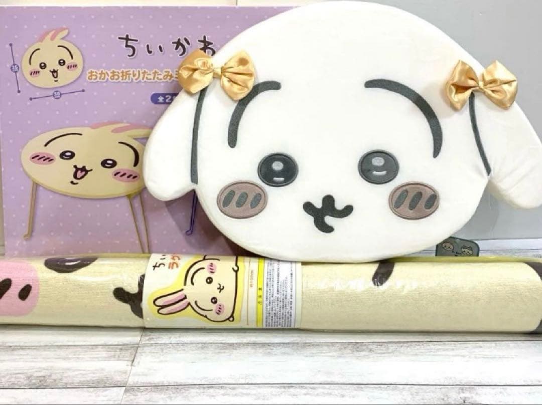 ちいかわ うさぎ 人気プライズ ぬいぐるみ クッション テーブル ラグマット
