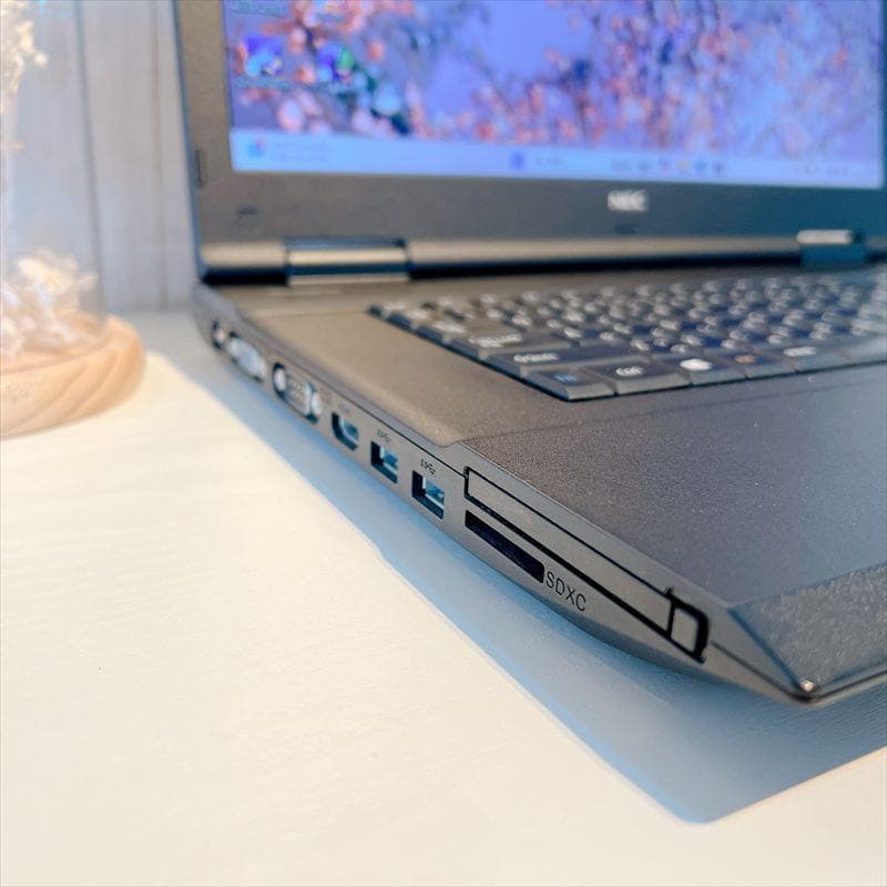 NECノートパソコン Windows11 第4世代i3 オフィス付 HN172