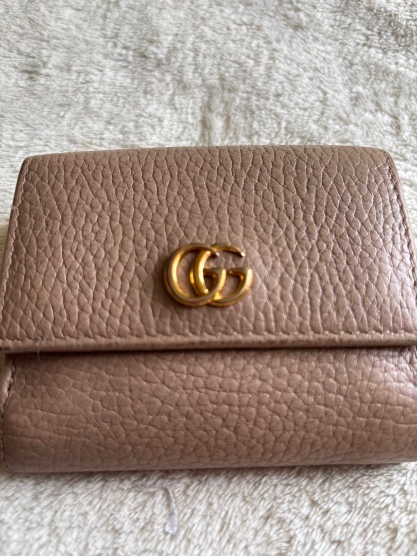 GUCCI 三つ折り財布　ピンクベージュ