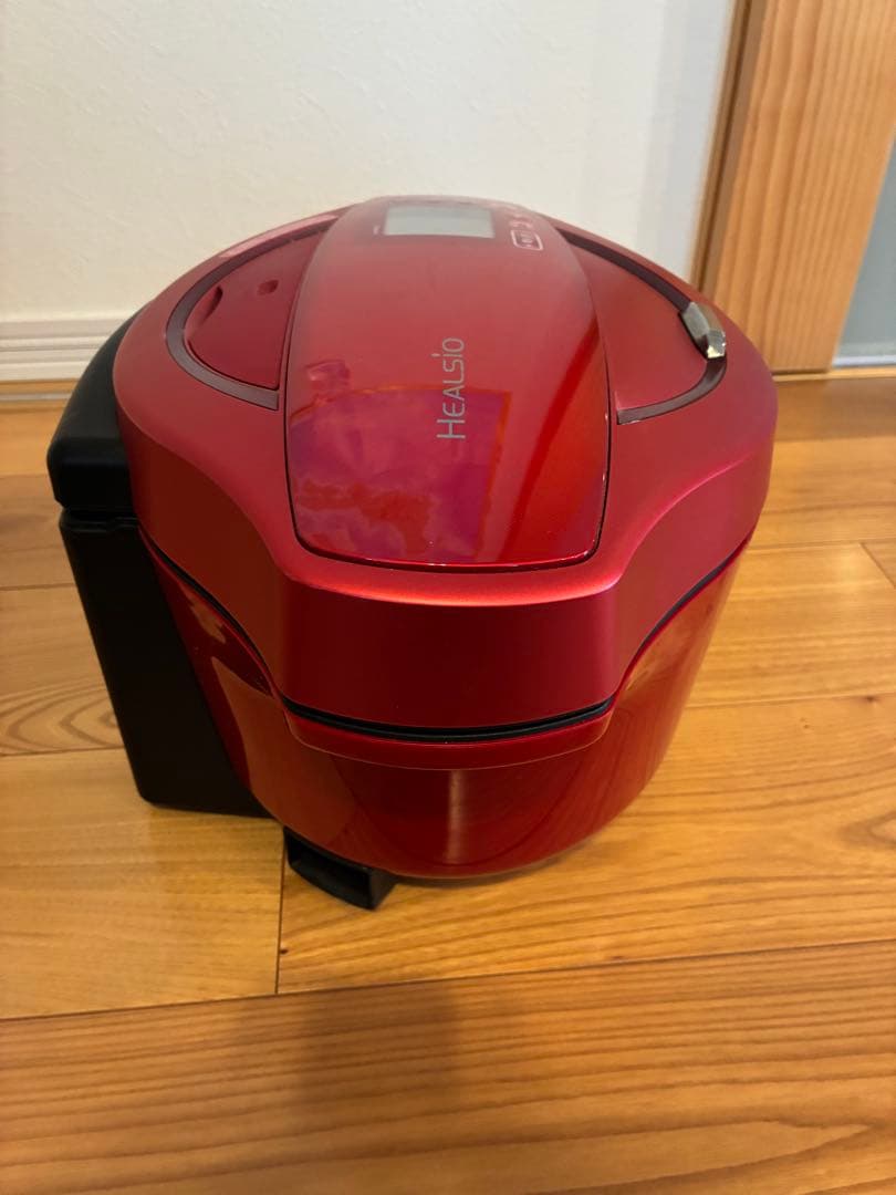 SHARP 電気圧力鍋ヘルシオKN-HW24C-Rレッド（中古）