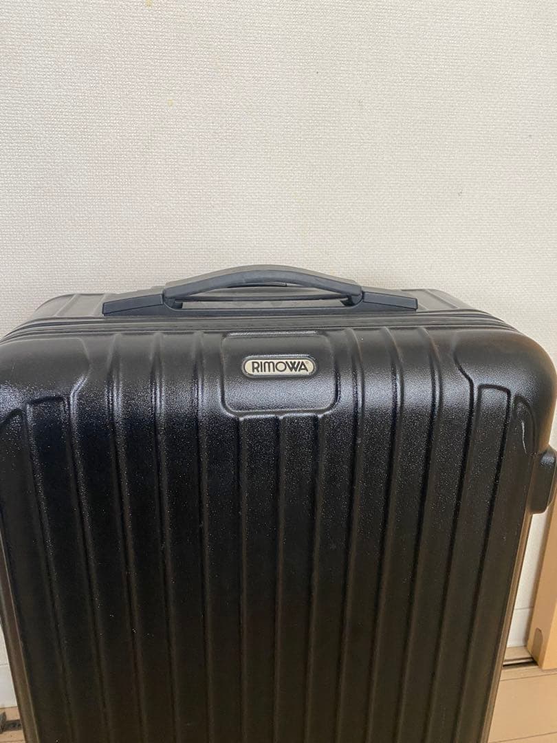 【リモワ　RIMOWA 32L キャンビン　持ち込みサイズ】黒　ポリカーボネイト