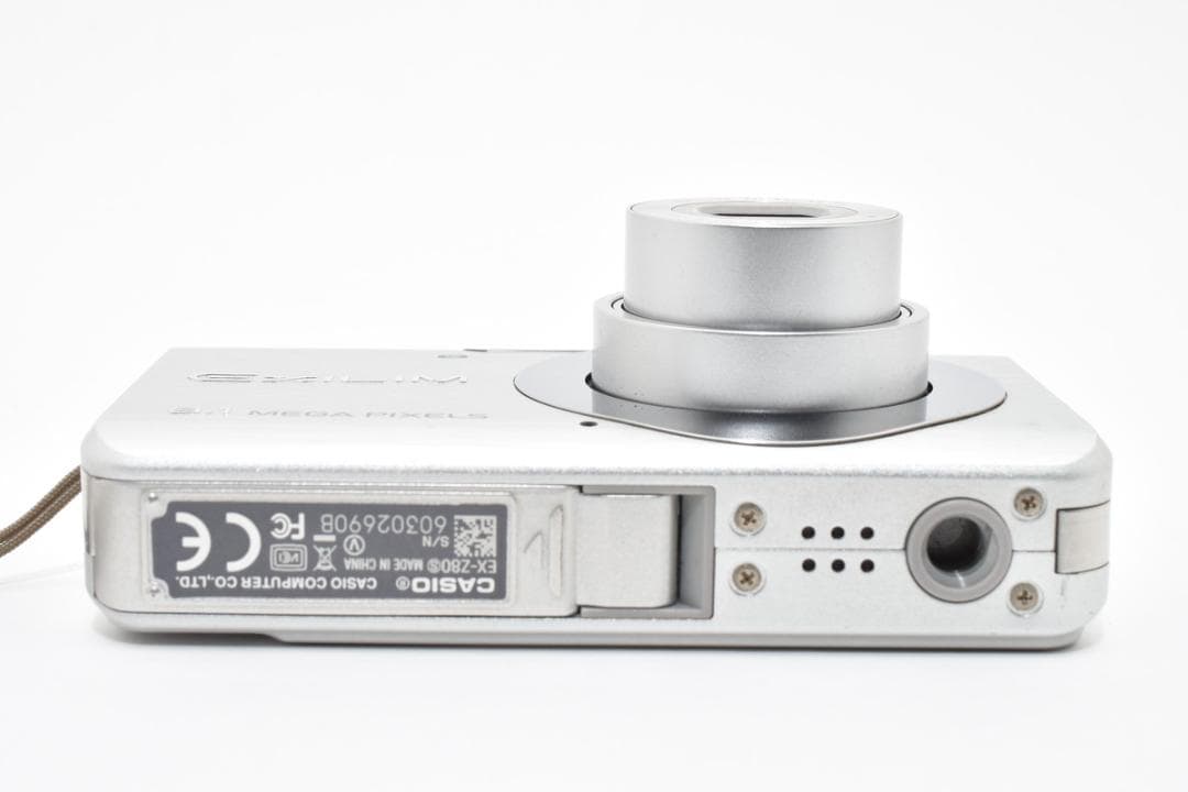 【美品】CASIO EXILIM EX-Z80 シルバー　動作確認済