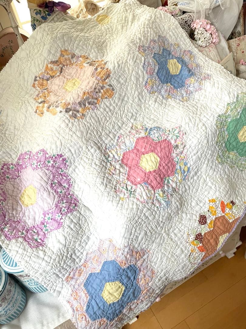 アンティークキルトカットキルト♡グランドマザーフラワーガーデン·͜· ♡