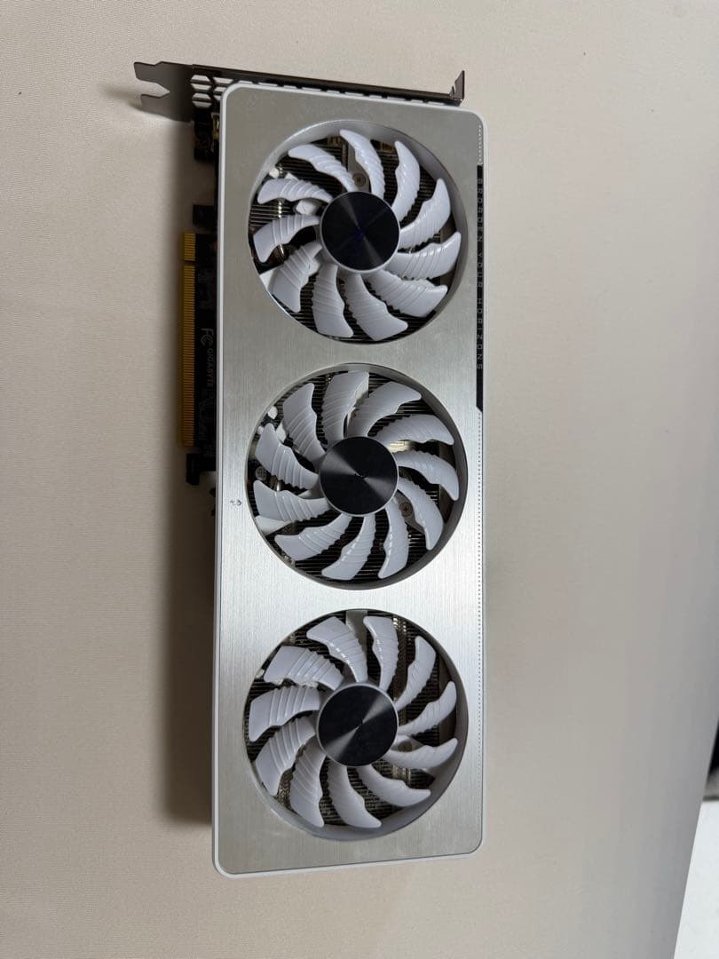 GIGABYTE GeForce RTX3060 ゆな