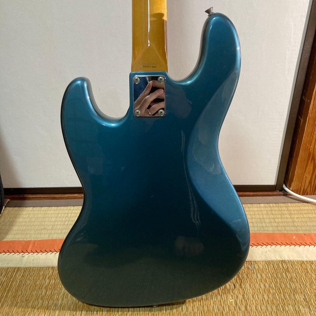 最終フェンダー　JAZZベース　ストラップ　ピックガード　本　弦　スタンド