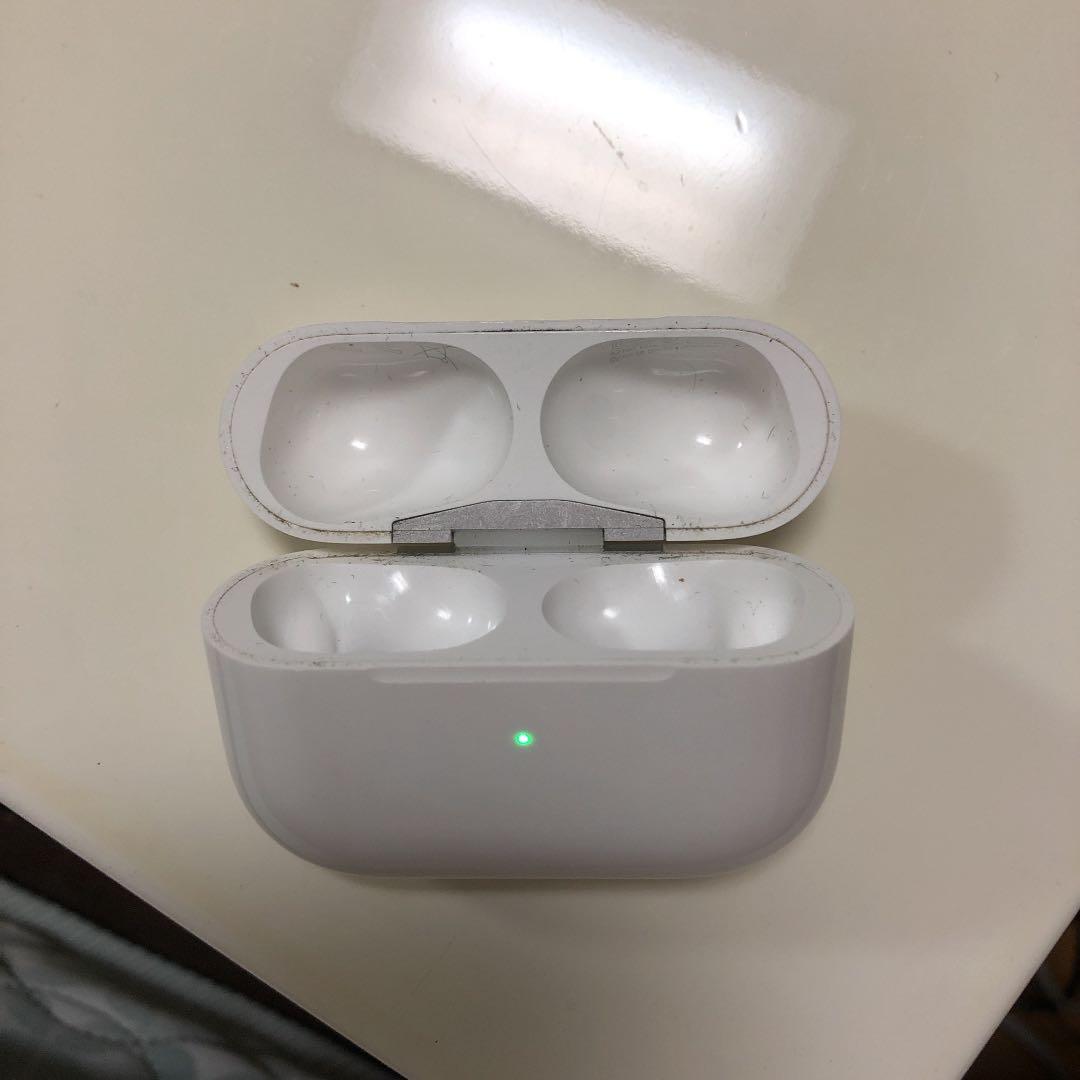 AirPods Pro ケースのみ
