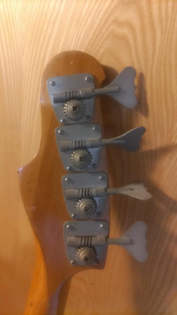 Yamaha Super Bass 600 サンバースト
