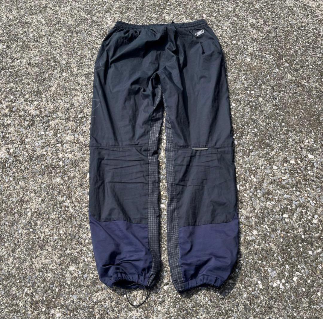 oakly ナイロンパンツ　tech テック系　登山　ドローコード　テック系