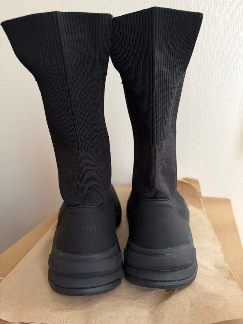 お値下げ♥️ emmi atelier Vibram ニットブーツ エミ　ブラック