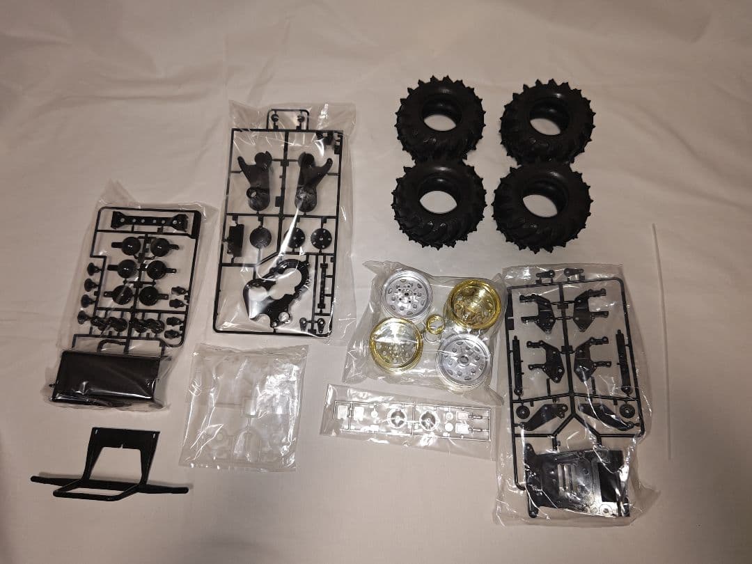 ス*読様 TAMIYA モンスタービートル 2015 1/10 未組立