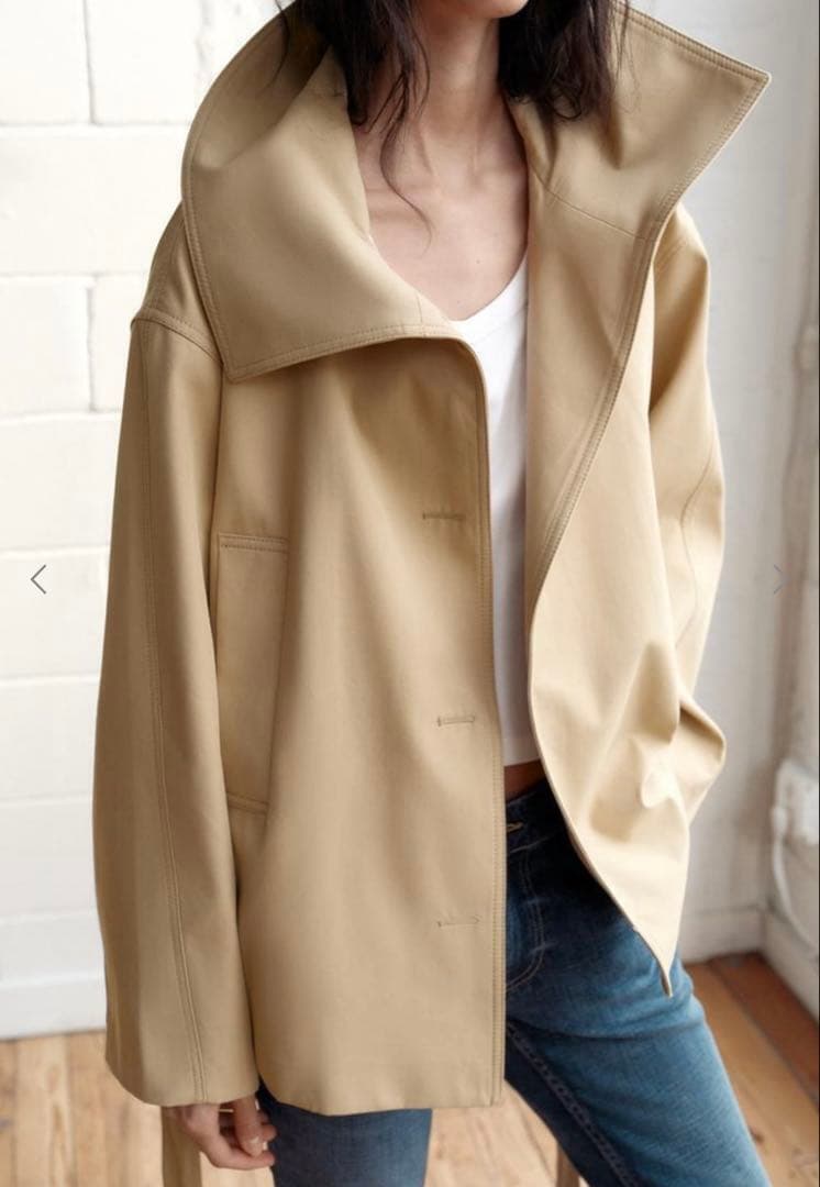 完売品ZARA ショートトレンチコートXS-S新品タグ付き