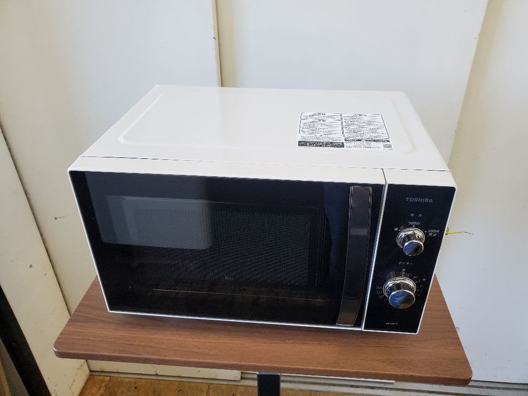 C050 TOSHIBA 電子レンジ　フラット　ER-WM17 2022年製