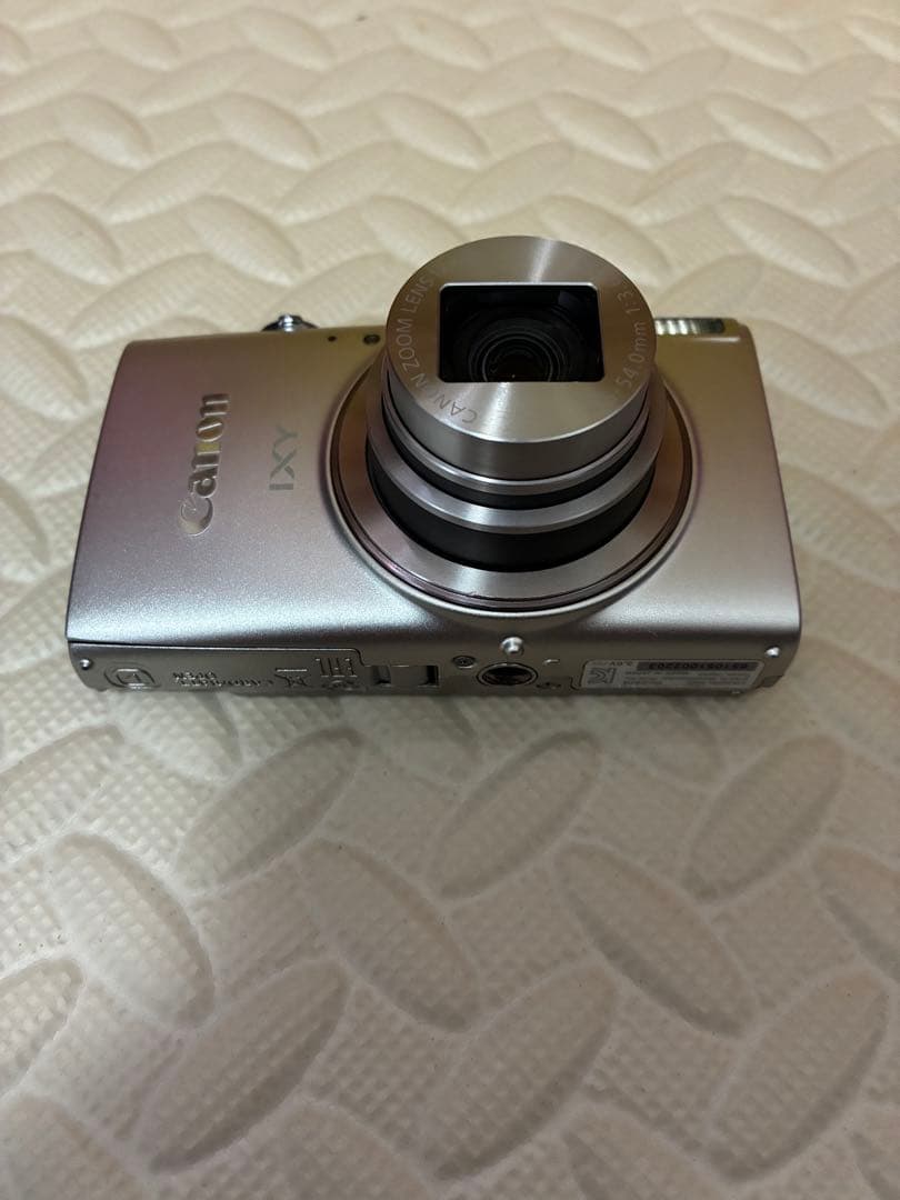 純正ケース付き　canon&キャノン　ixy 650 デジタルカメラ