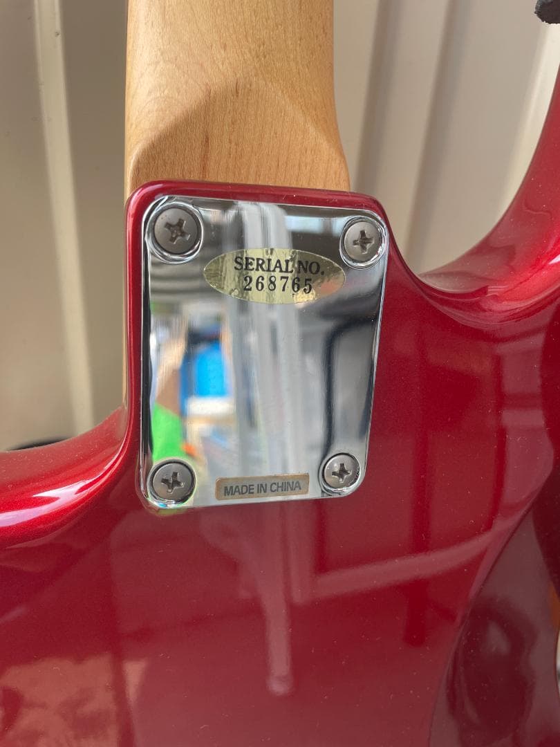 中古美品　Busker's BST-STD　エレキギター　入門機