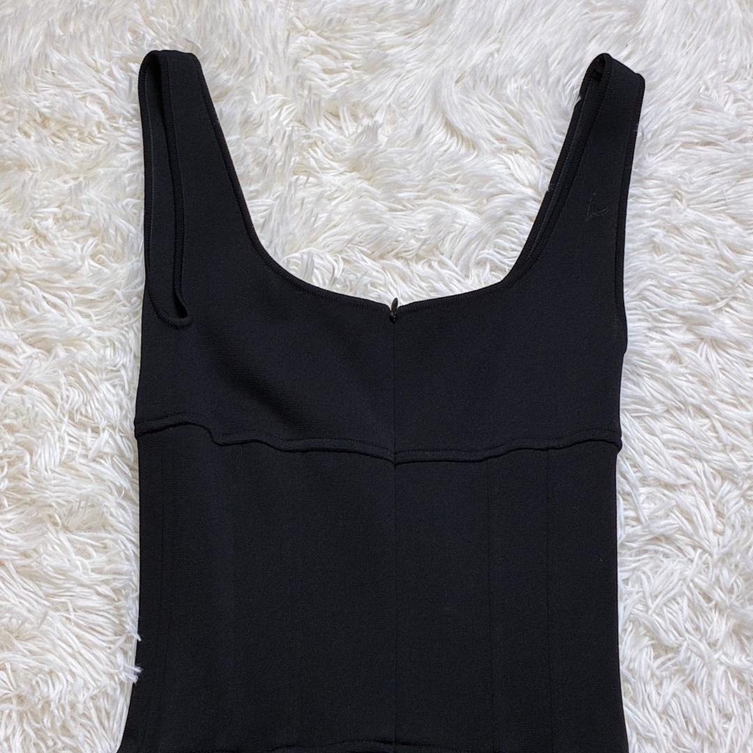 【美品】ＦＯＸＥＹ　フォクシー　ノースリーブワンピース　フレアスカート　３８