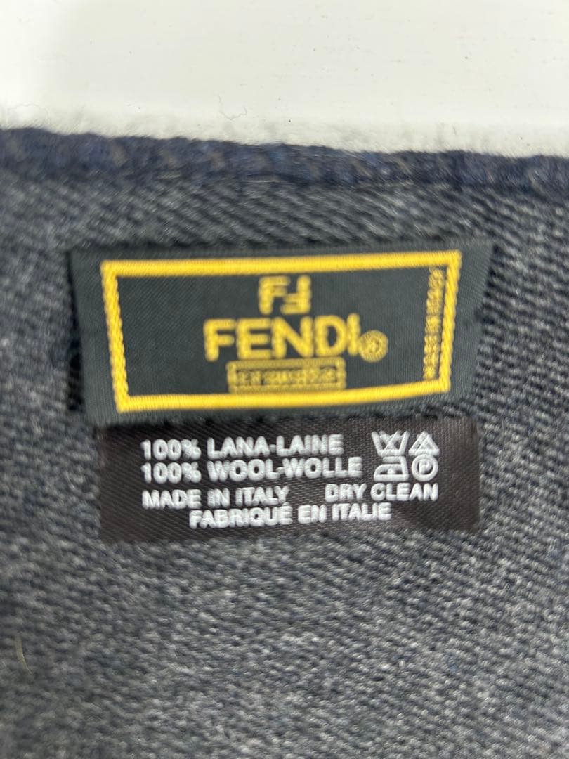 FENDI 100%ラムウール ストール　A07