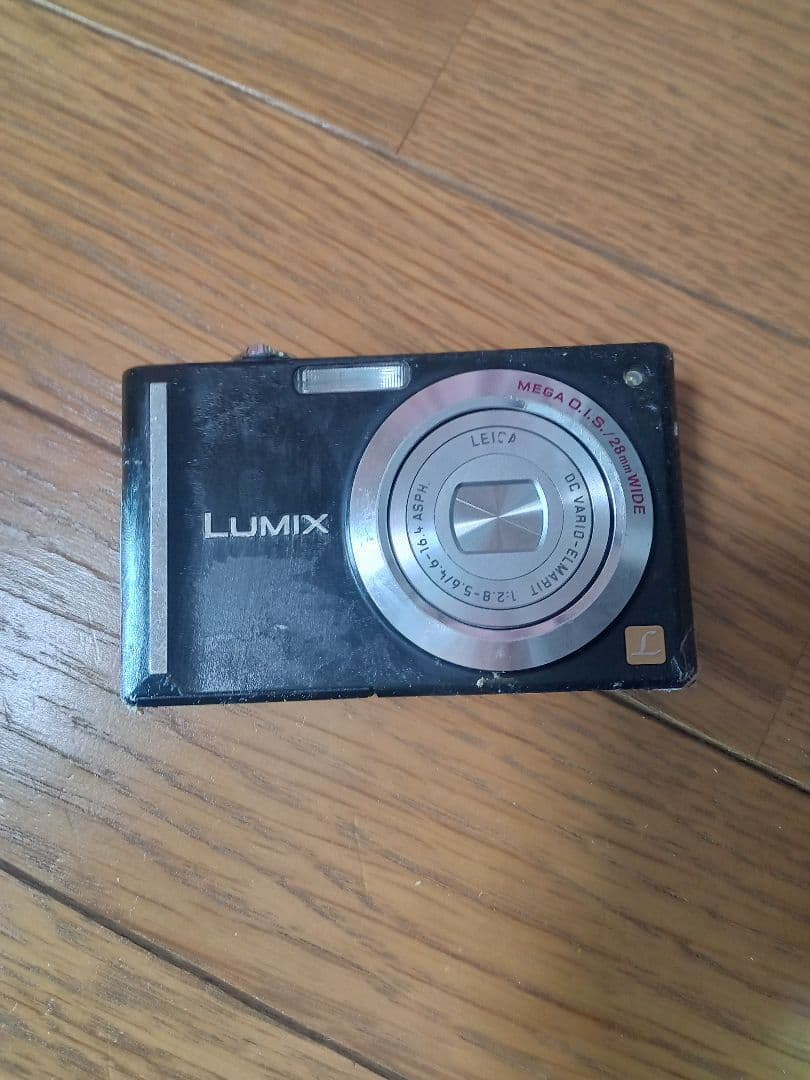 d*3様 デジタルカメラ4台セット　LUMIX IXY 等