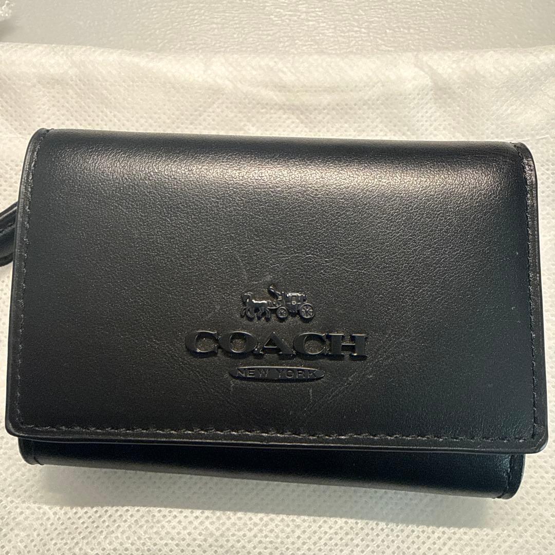 coach 三つ折り財布