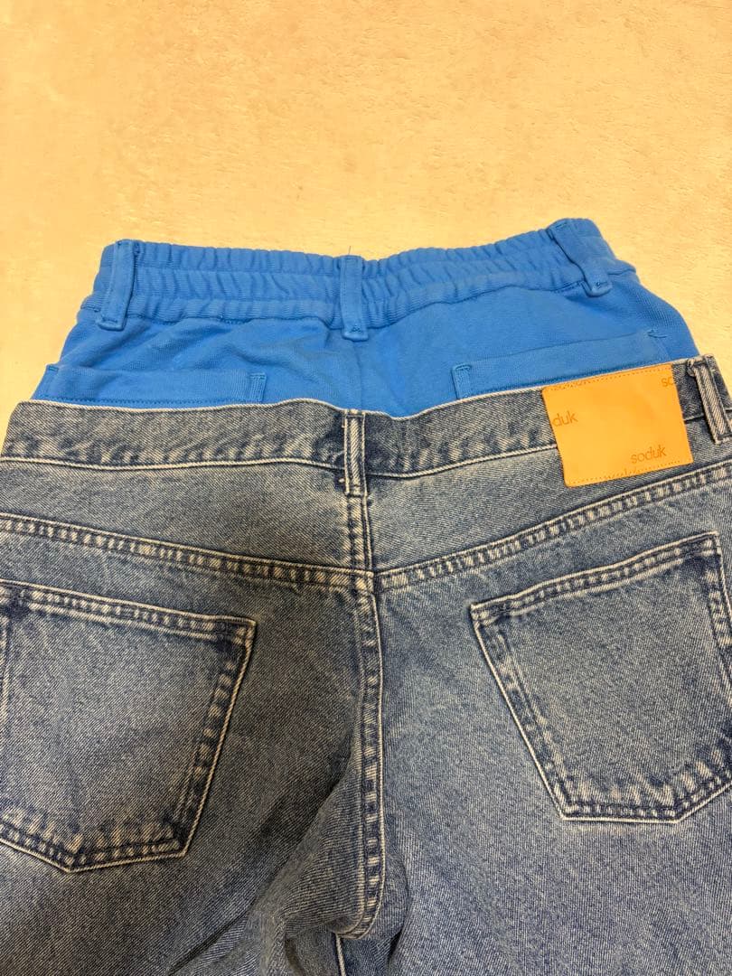 パンツ easy layered denim trousers / blue