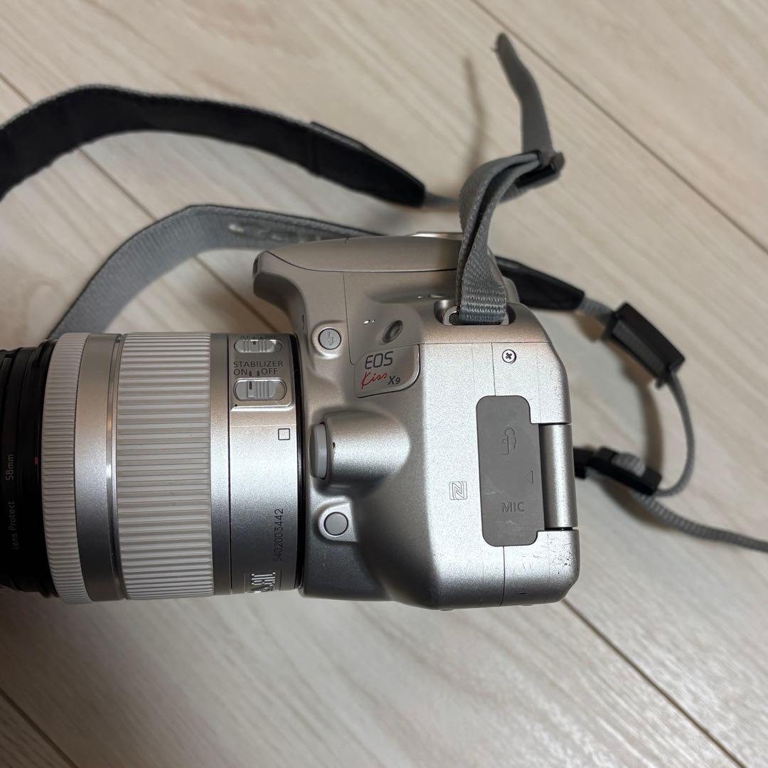 Canon EOS Kiss X9 レンズキット　シルバー