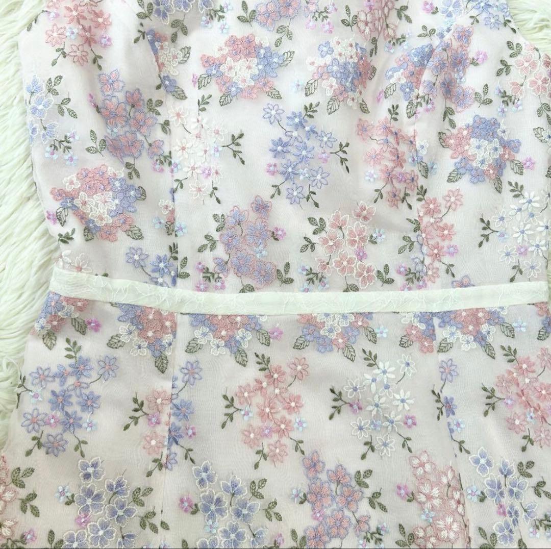 tocca 刺繍ドレス　ワンピース　4 Lサイズ