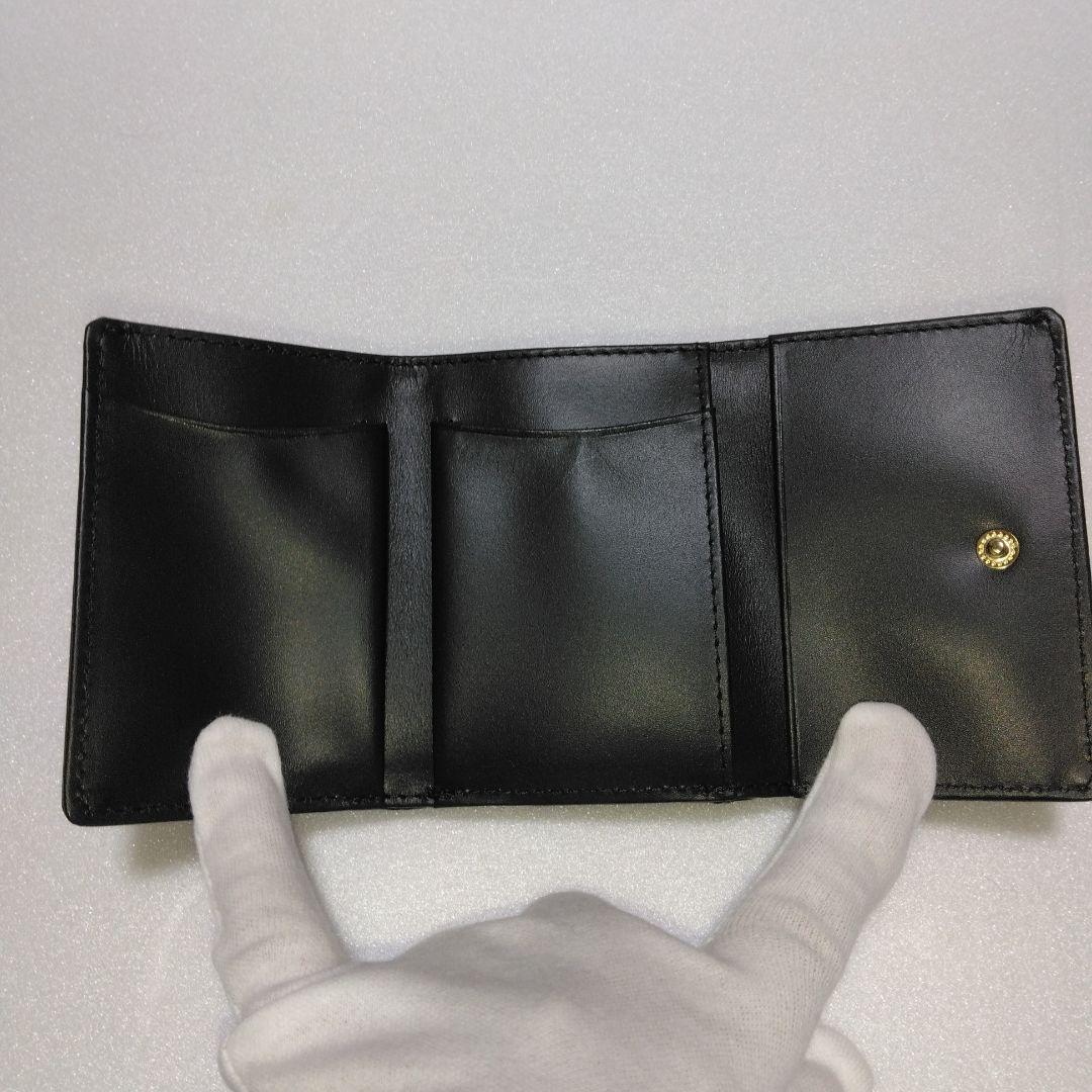 新品MARY QUANT 牛革三つ折り財布