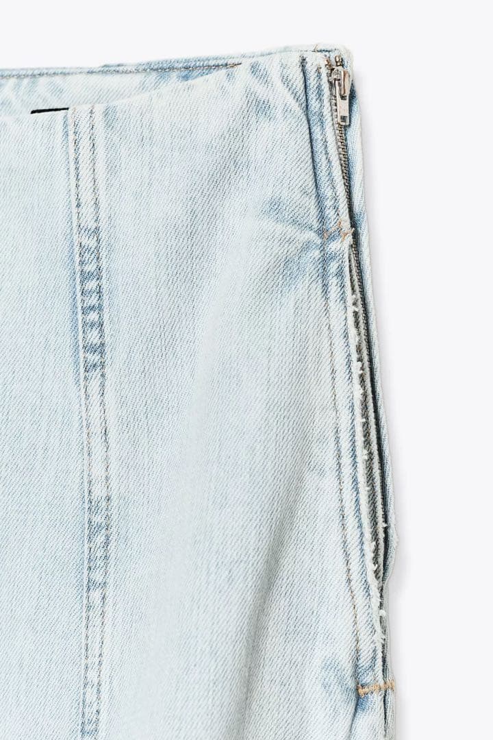 ZARA　バルーンレッグ 　ワイドデニム