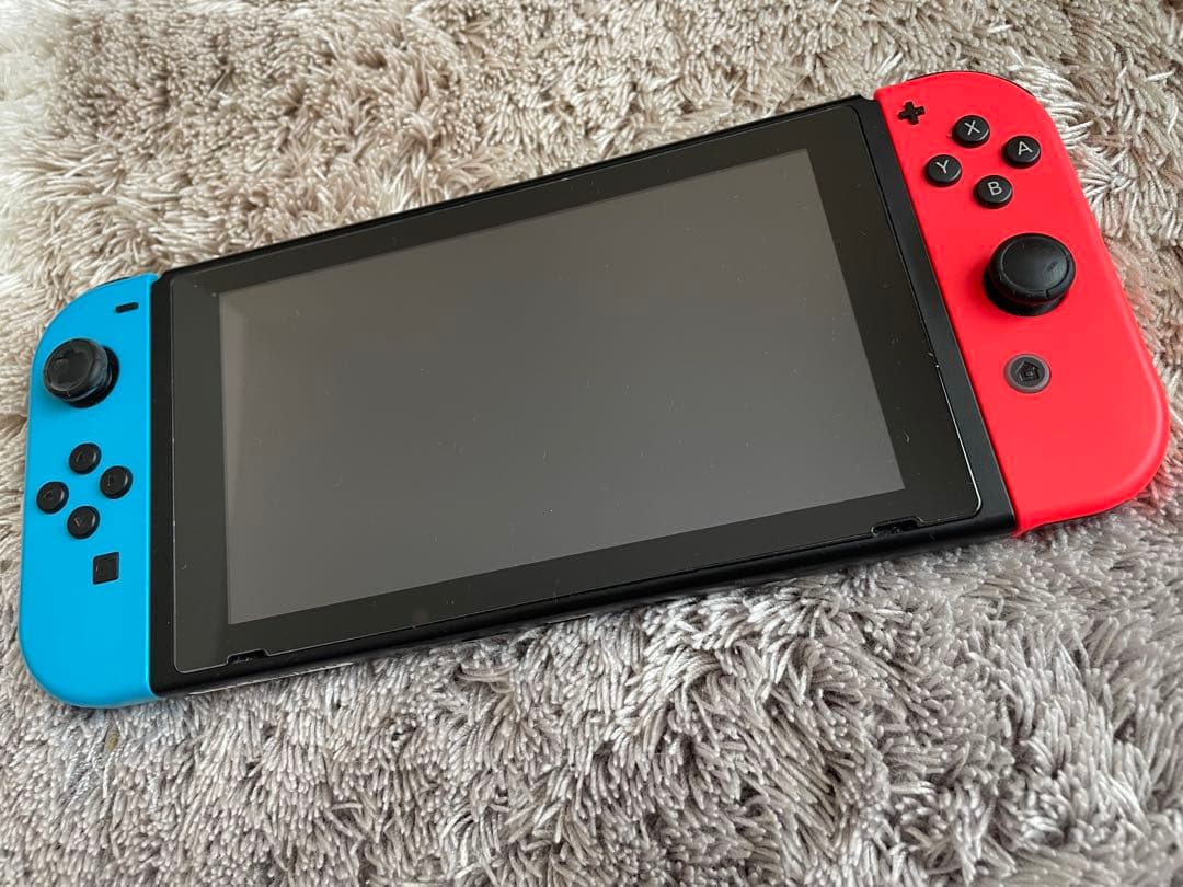 Nintendo Switch 本体 Joy-Con 他付属品付き