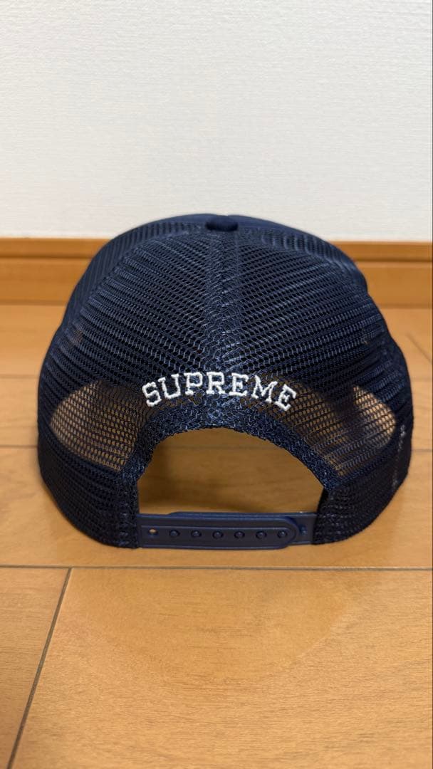 人気品 新品同様Supremeネイビー S.M.Dキャップ