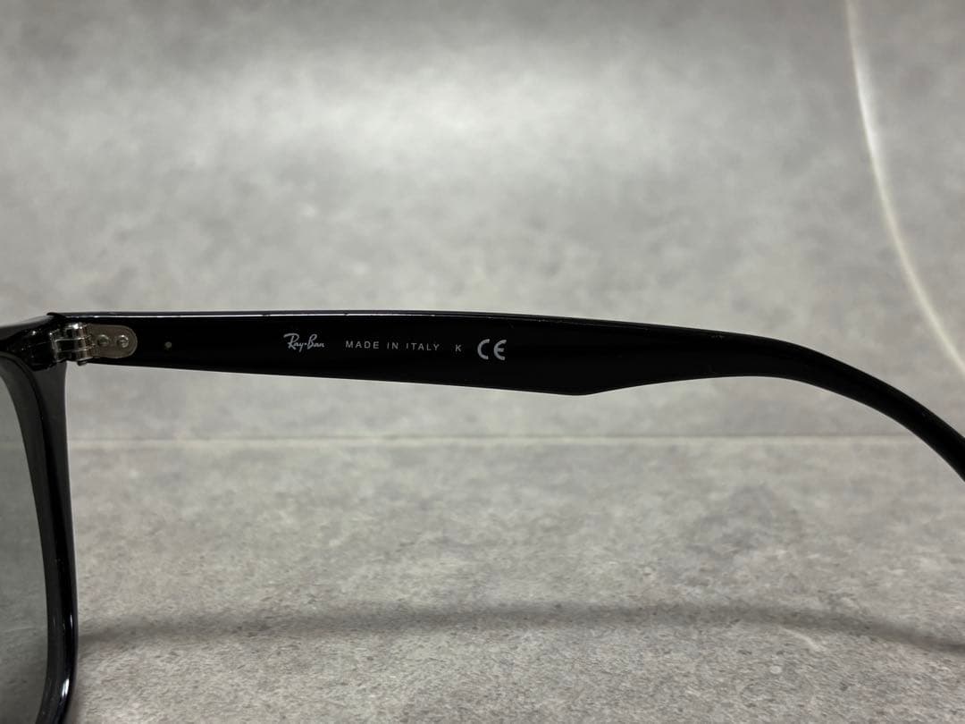 Ray-Ban RB4258-F 黒 ウェリントン 伊達メガネ 定番 ケース付き