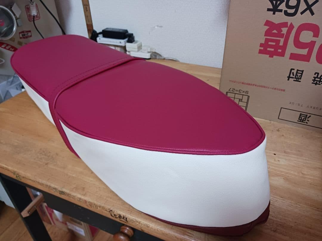 スーパーカブ シート OHVカブ C100ダブルシート用張替え表皮。