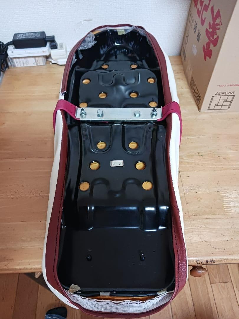 スーパーカブ シート OHVカブ C100ダブルシート用張替え表皮。