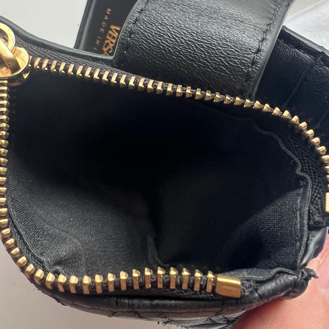 252 極上美品 VERSACE ヴェルサーチ 2つ折り財布