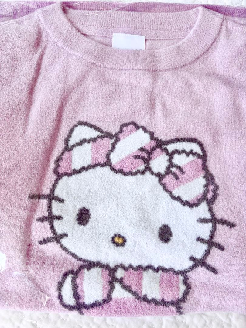 sanrio house スムーズィーセットアップ　キティちゃん　ピンク