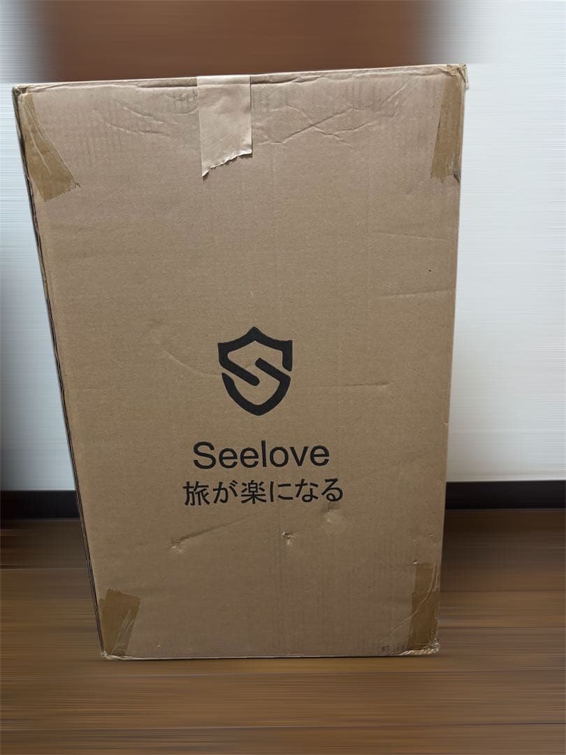 スーツケース キャリーケース 機内持ち込み ABS+PC 耐衝撃　シルバー　Ｍ