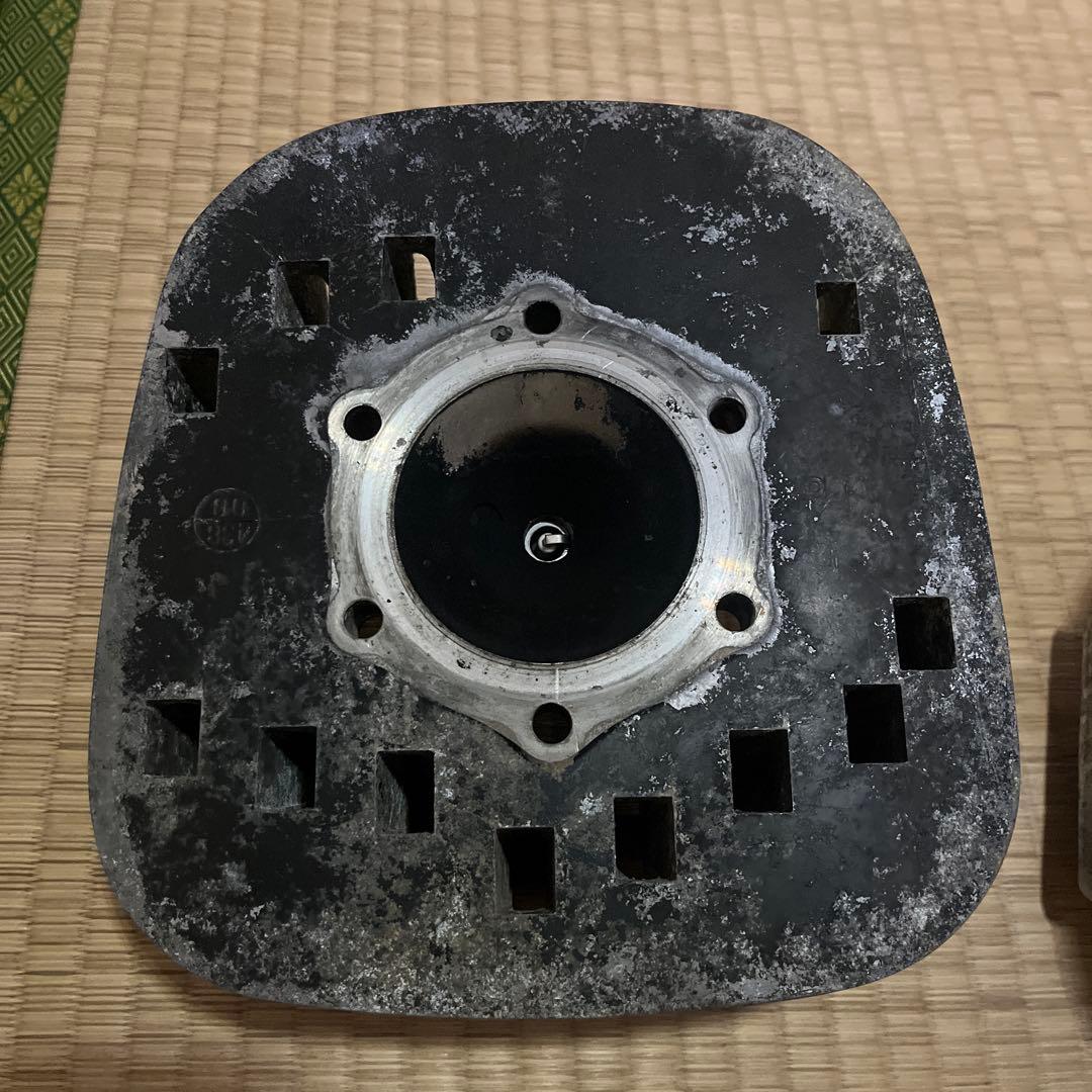 YAMAHA DT250 シリンダーヘッド シリンダー　エンジン　ジャンク