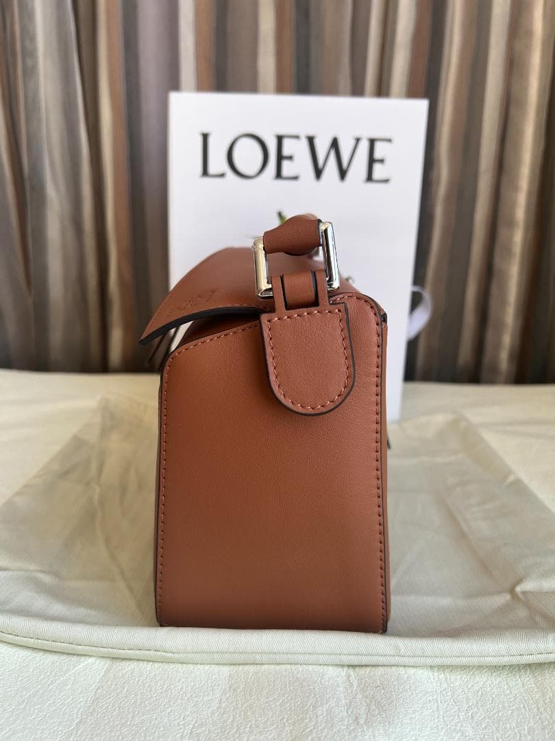 美品 ブラウン レザー ショルダーバッグ