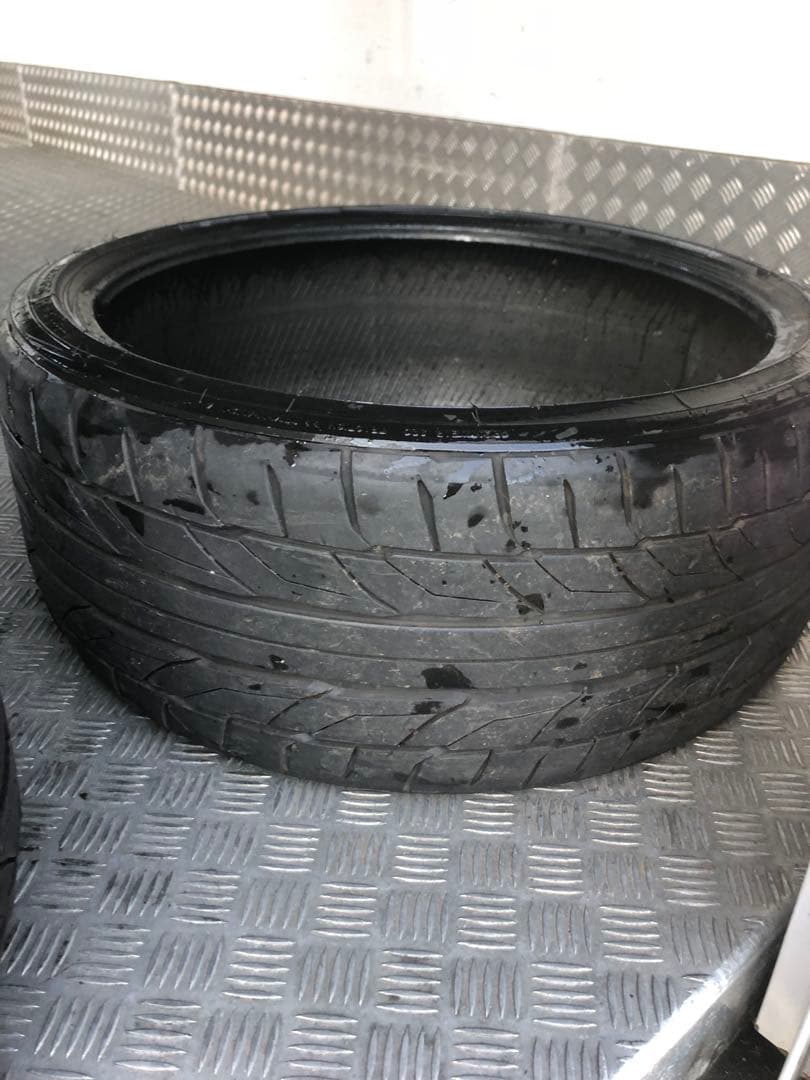 タイヤ・ホイール NITTO NT555 G2 245/35/21