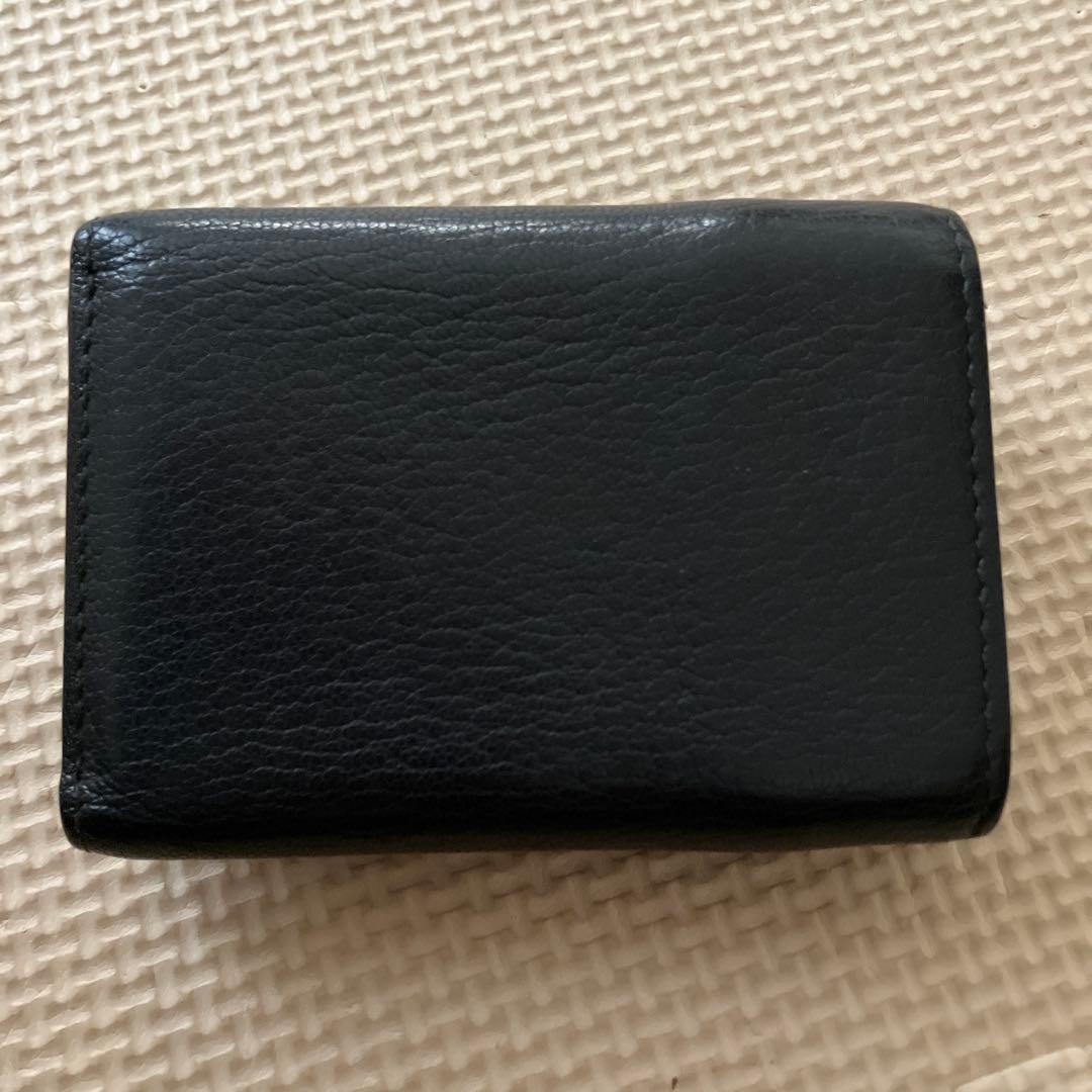 美品　miumiu マドラス　財布 ブラック