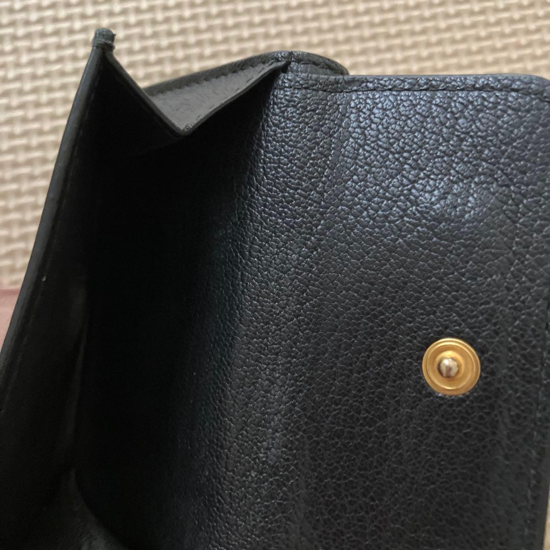美品　miumiu マドラス　財布 ブラック