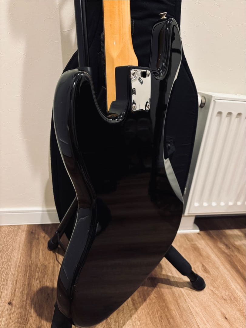 ベース Fender USA American Vintage 62 Jazz Bass