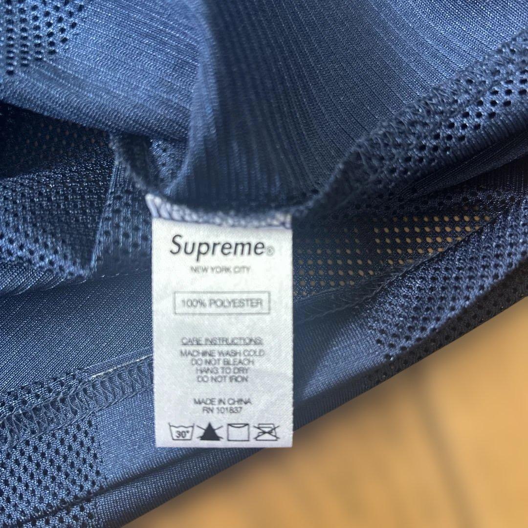 Supreme ネイビー Vネック Tシャツ